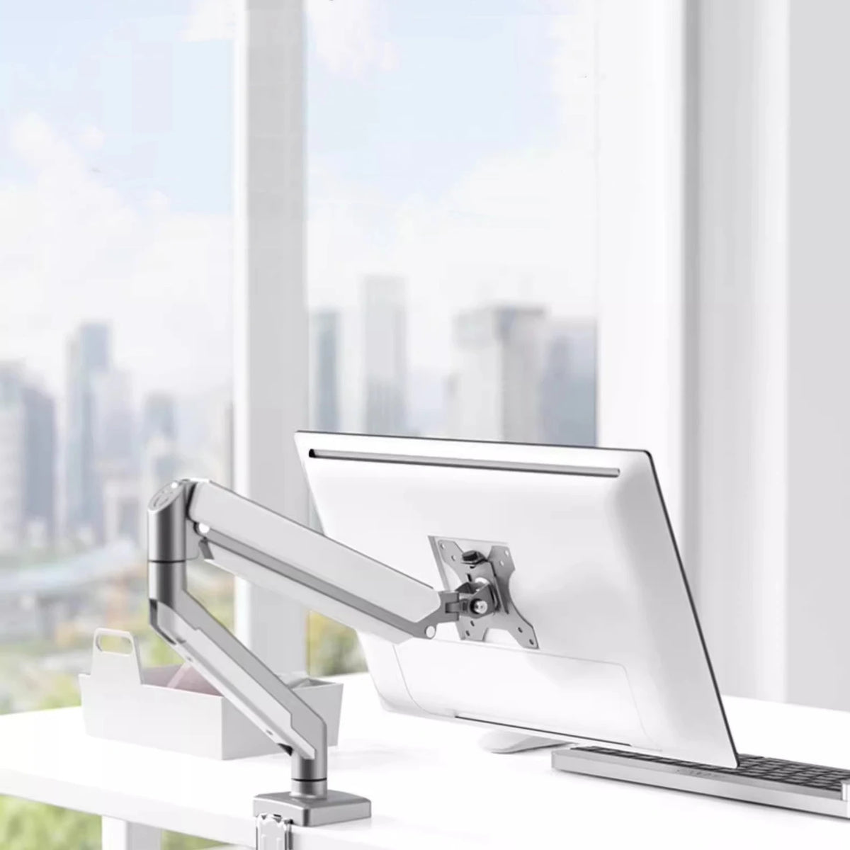 Adjustable Single Monitor Arm Mount